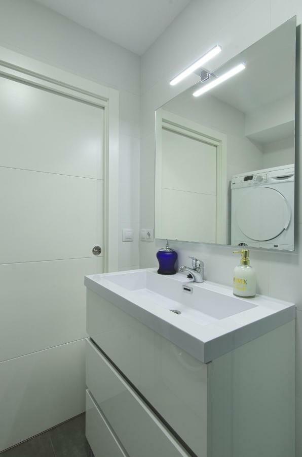 Apartment Ronda Sant Antoni 지로나 외부 사진