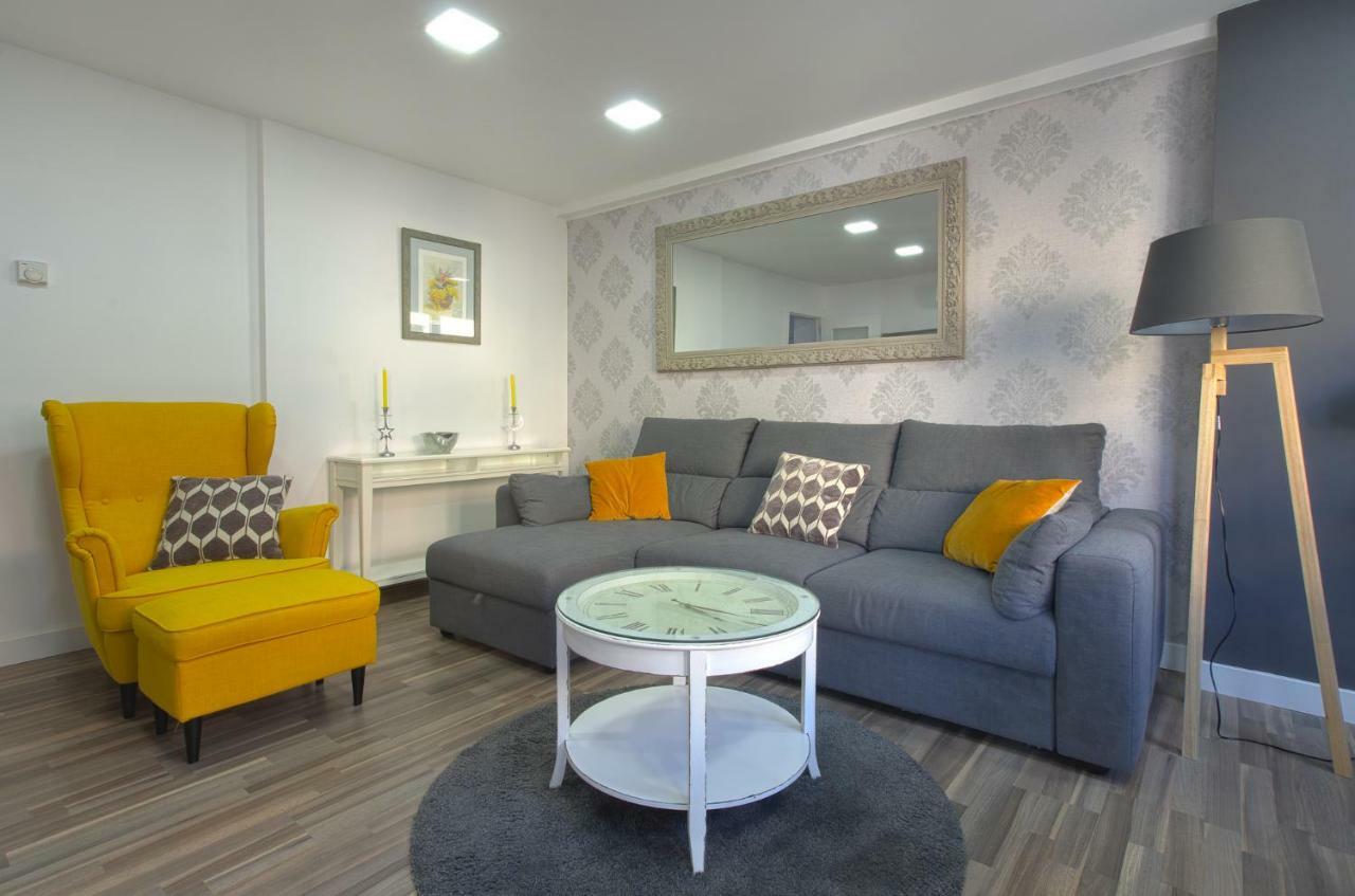 Apartment Ronda Sant Antoni 지로나 외부 사진